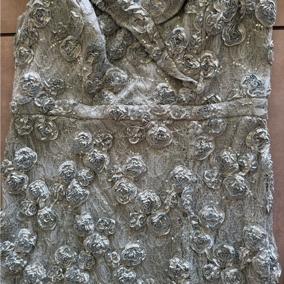 DJ-JAZ Off-Shoulder Lace Gown with Slit – Size 18 – Worn Once - Picture 15 of 15